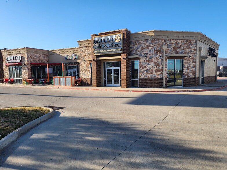 More Photos Of 2620 W I-20, Grand Prairie General Retail For Sale