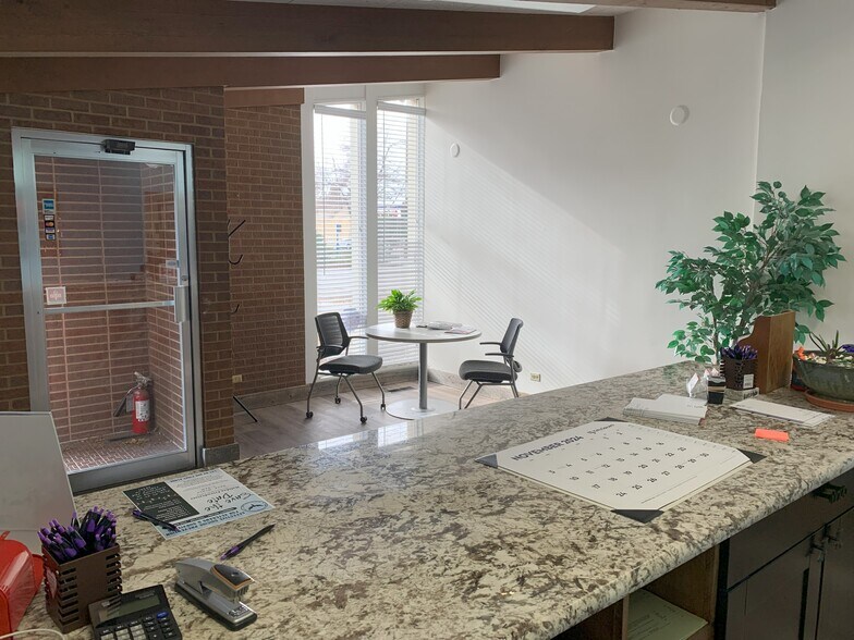 More Photos Of 215 E 7th St, Loveland Freestanding For Lease