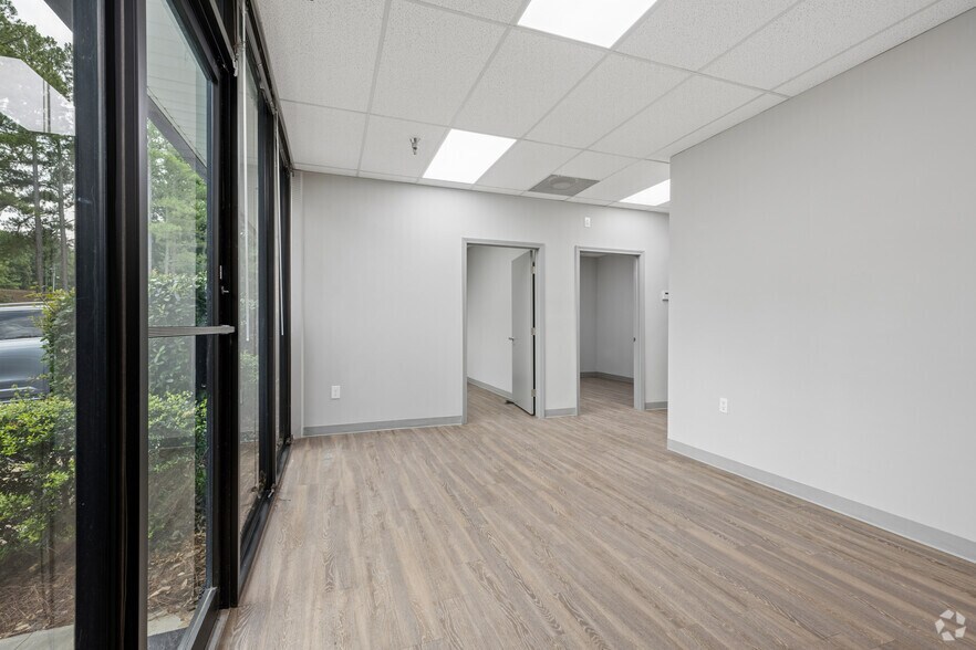 More Photos Of 2660 Holcomb Bridge Rd, Roswell Unknown For Lease