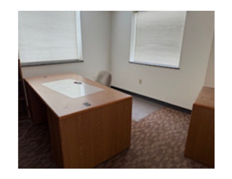 More Photos Of 1235 E University Dr, Macomb Industrial For Sale