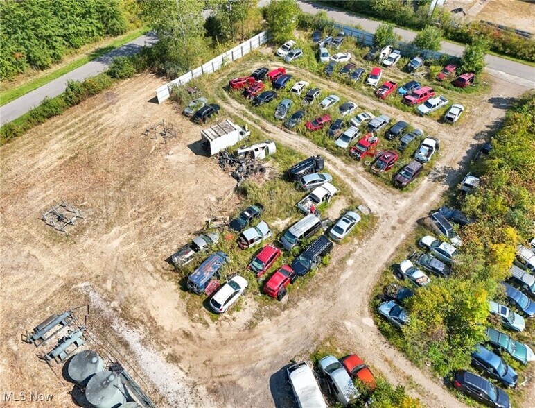 More Photos Of 1775 Main St, Niles Auto Repair For Sale