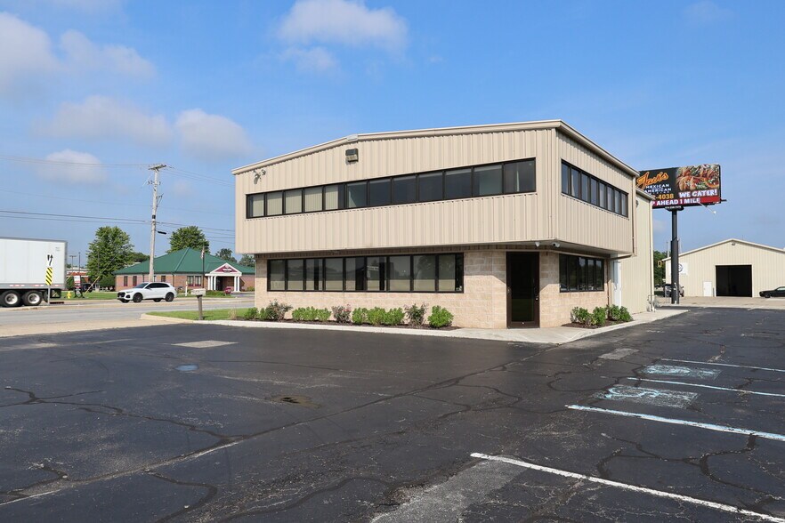 More Photos Of 23119 US Highway 33, Elkhart Storefront For Lease