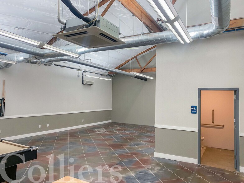 More Photos Of 747 S 13th St, Boise Showroom For Lease