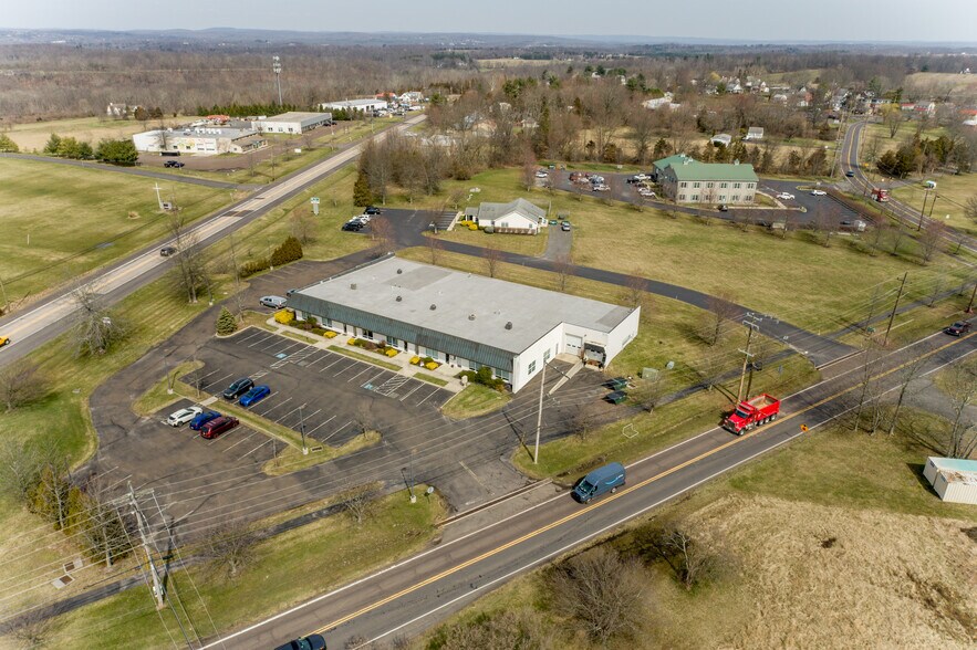 More Photos Of 1806 Deep Run Rd, Pipersville Industrial For Lease