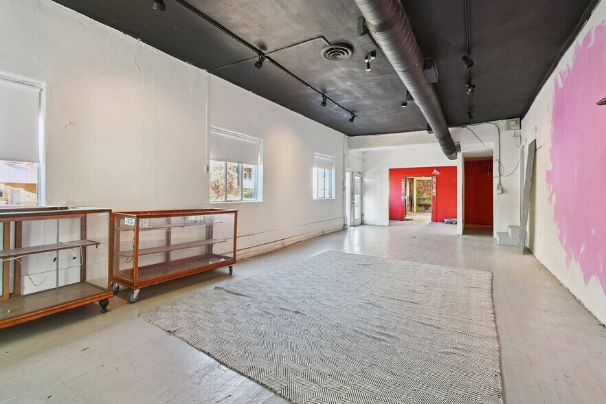 More Photos Of 3100 Blake St, Denver Storefront For Sale