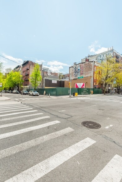 More Photos Of 48 E 7th St, New York Apartments For Sale