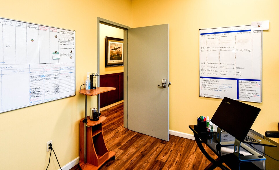 More Photos Of 12150 Annapolis Rd, Glenn Dale Office For Sale