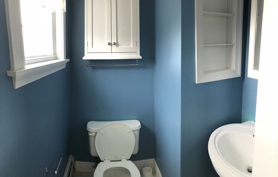 More Photos Of 80 Broad St, Phillipsburg Office Residential For Sale