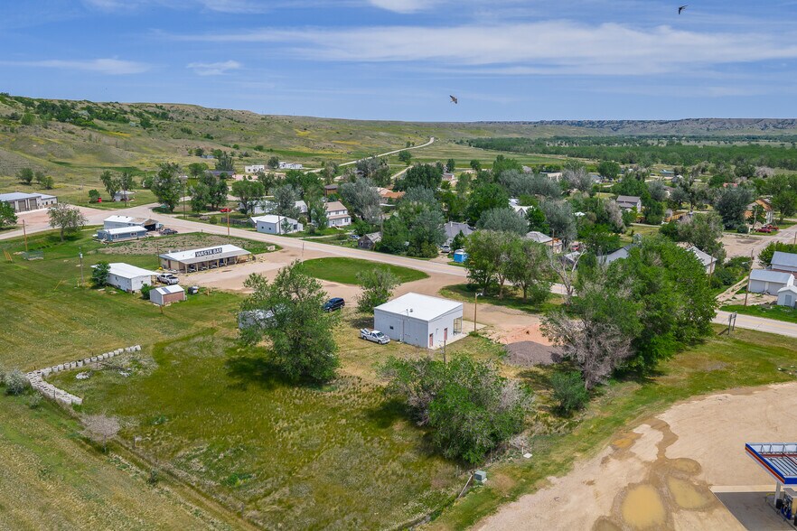 More Photos Of 47 C Ave, Wasta Land For Lease