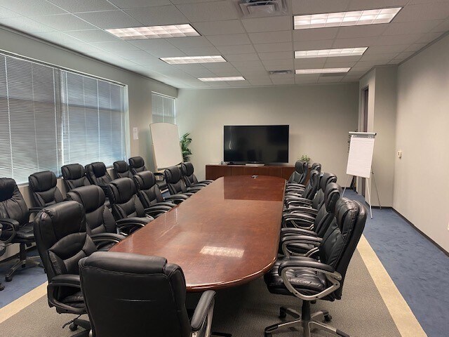 More Photos Of 15310 Park Row, Houston Office For Lease
