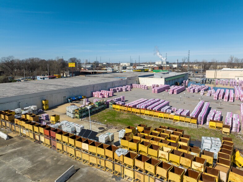 Primary Photo Of 653-655 Corrine Ave, Memphis Distribution For Lease