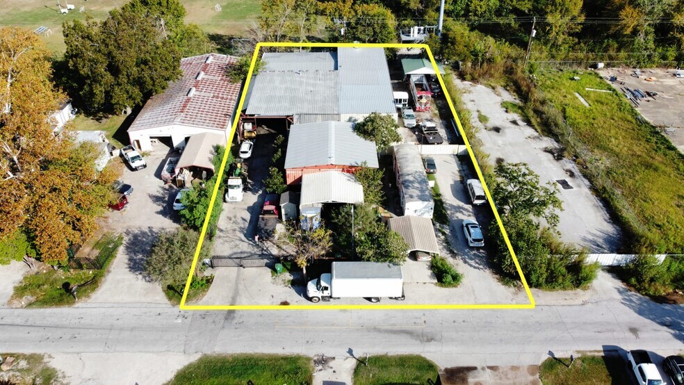 Primary Photo Of 8534 Rannie Rd, Houston Warehouse For Sale