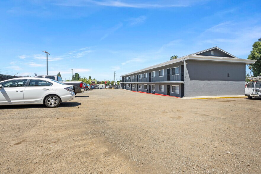 More Photos Of 24586-24598 Sybil Ave, Hayward Apartments For Sale