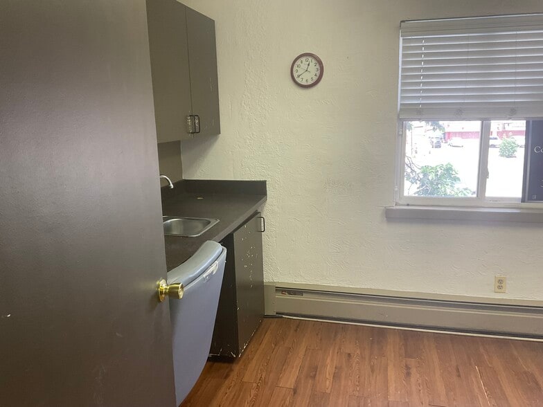 More Photos Of 4045 N Wadsworth Blvd, Wheat Ridge Office For Sale