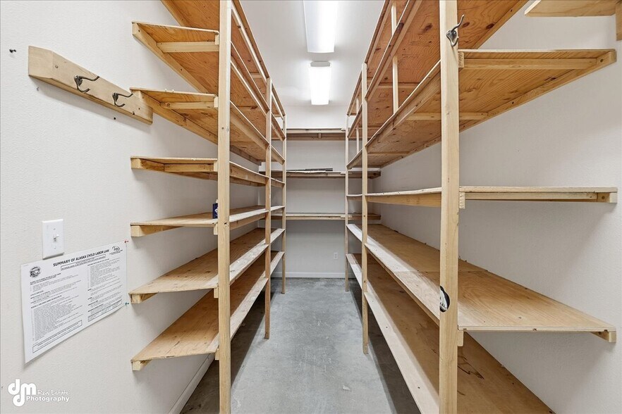 More Photos Of 32630 June Dr, Sterling Storefront For Sale