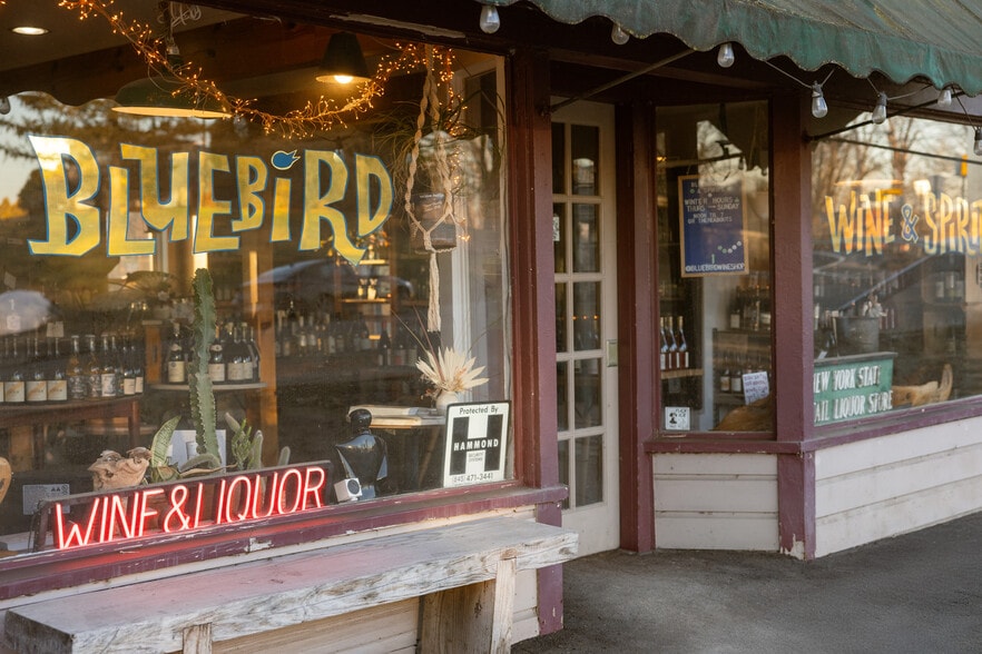 More Photos Of 5059 Route 209, Accord Storefront Retail Residential For Sale