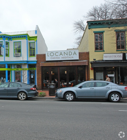 More Photos Of 633 Pennsylvania Ave SE, Washington Restaurant For Lease