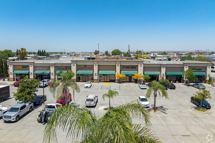 More Photos Of 4208 Rosedale Hwy, Bakersfield Unknown For Lease