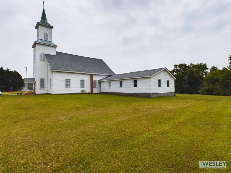 More Photos Of 6678 River Rd, Fuquay Varina Religious Facility For Sale