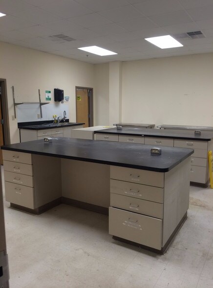 More Photos Of 60 Chamisa Rd, Covington Unknown For Lease