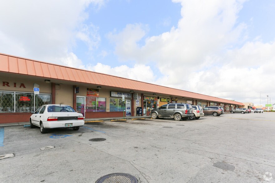 More Photos Of 600-650 E 9th St, Hialeah General Retail For Lease