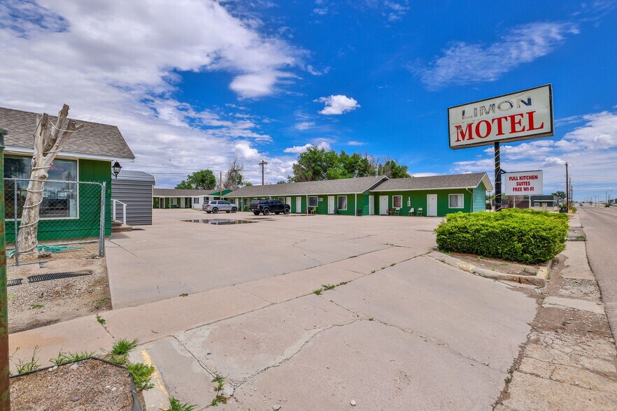 More Photos Of 514 Main St, Limon Hotel For Sale