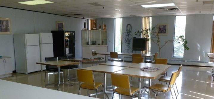 More Photos Of 2950 Bremner Ave, Red Deer Office For Sale