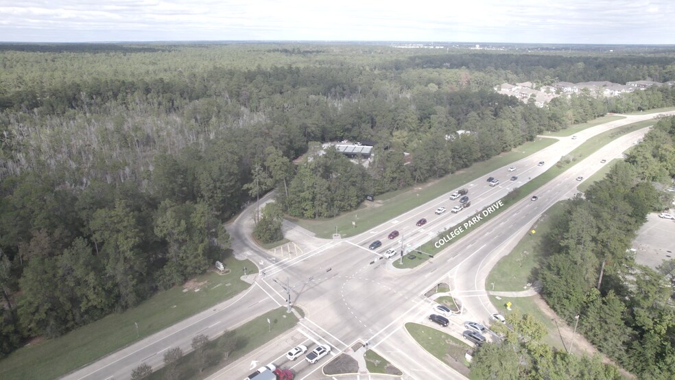 More Photos Of 4102 College Park Dr, Conroe Carwash For Sale