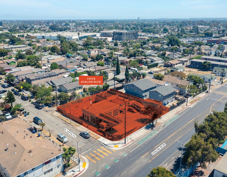 Primary Photo Of 10958 Avalon Blvd, Los Angeles Auto Repair For Sale