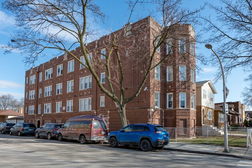 Primary Photo Of 7601 S Hermitage Ave, Chicago Apartments For Sale