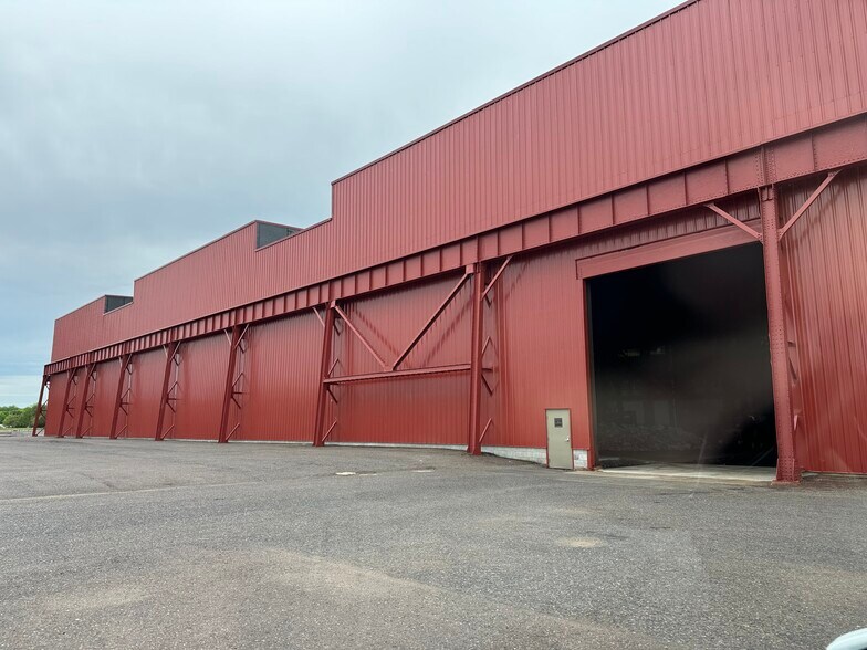 More Photos Of 191 S Keim St, Pottstown Industrial For Sale