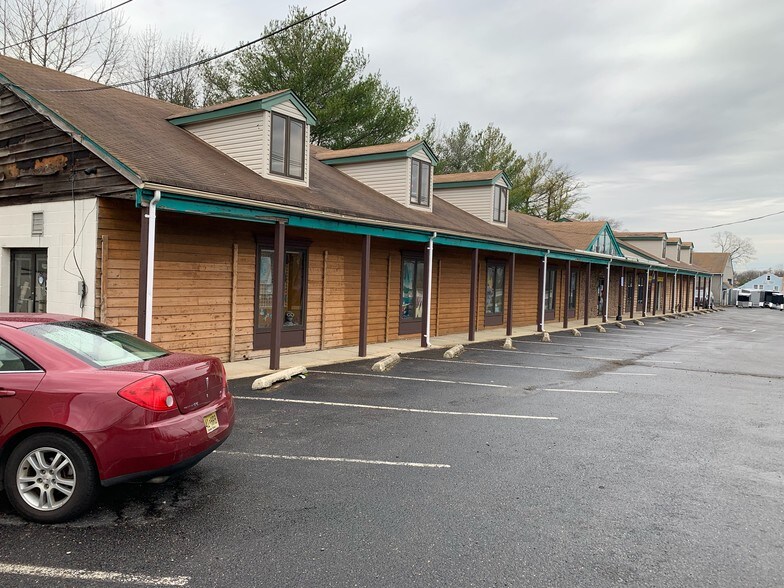 More Photos Of 261 State Route 36 E, North Middletown Storefront Retail Office For Lease
