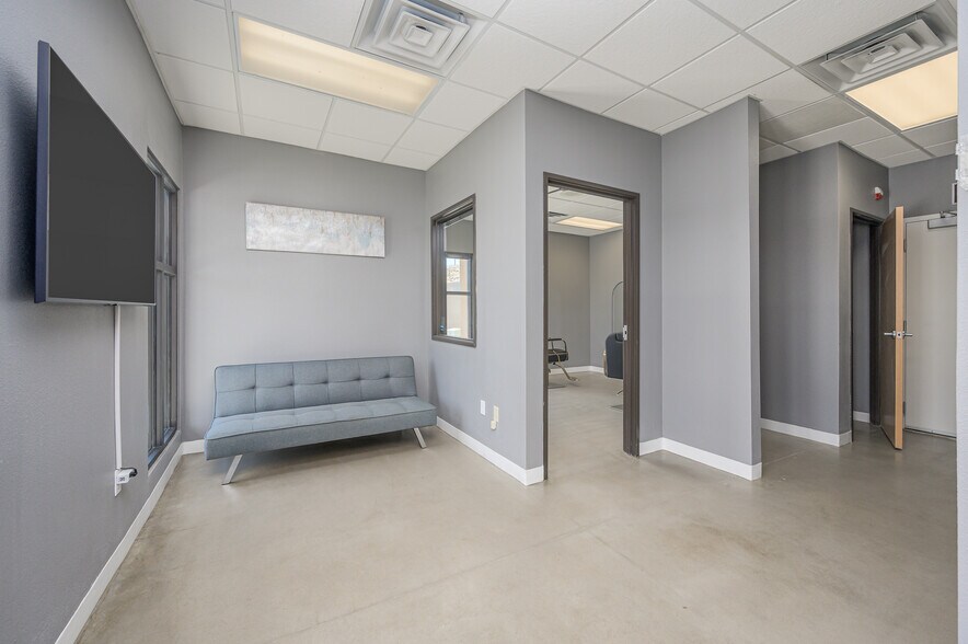 More Photos Of 1491 Palma Rd, Bullhead City Medical For Sale