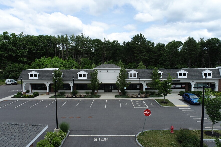 More Photos Of 345-355 Littleton Rd, Westford Storefront For Lease