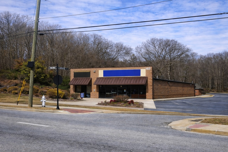 More Photos Of 193 E Pike St, Lawrenceville Freestanding For Sale