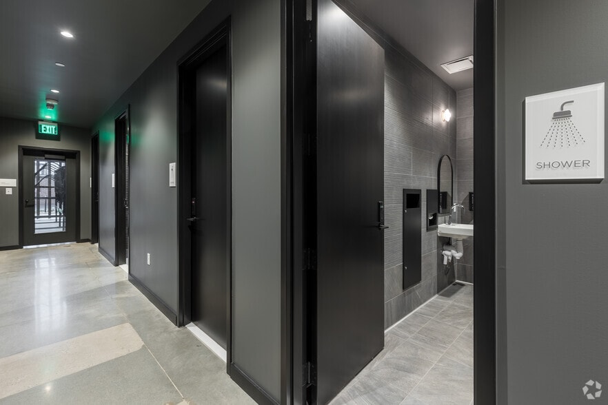 More Photos Of 667 Auburn Ave NE, Atlanta Office For Lease