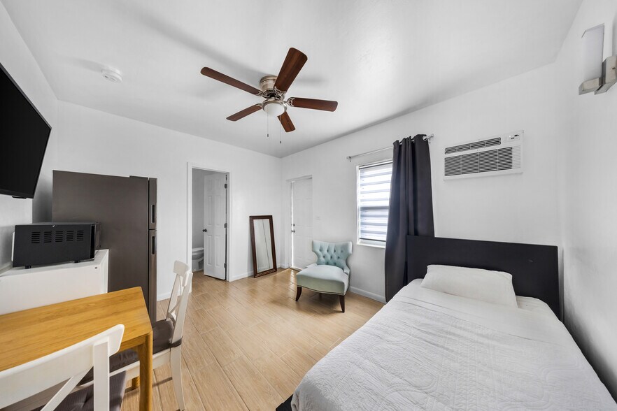 More Photos Of 1035 NW 4th St, Miami Apartments For Sale