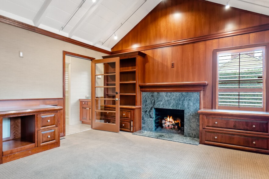 More Photos Of 1461 Glenneyre St, Laguna Beach Office Residential For Sale