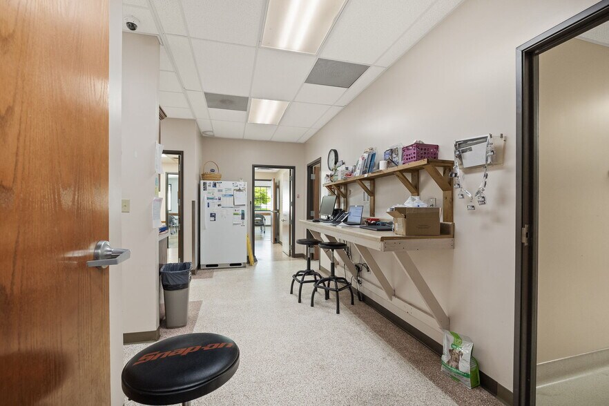 More Photos Of 20994 State Route K, Saint Joseph Office For Lease
