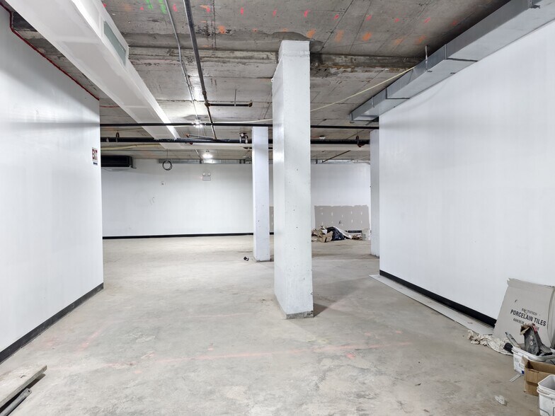 More Photos Of 16307 72nd Ave, Flushing Storefront Retail Residential For Sale