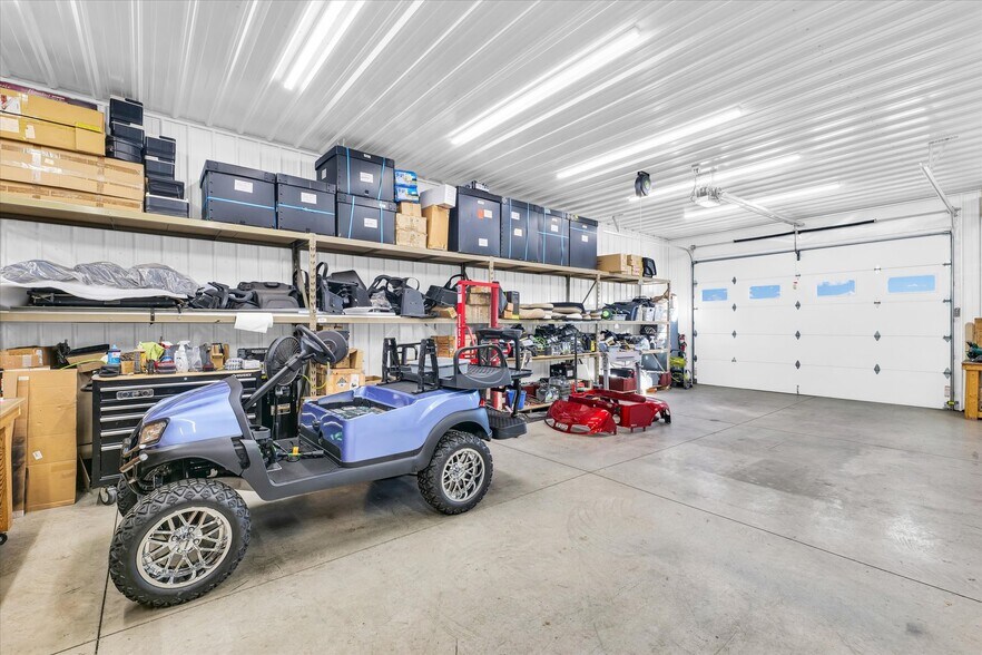 More Photos Of 109 Front St, Mansfield Industrial For Sale