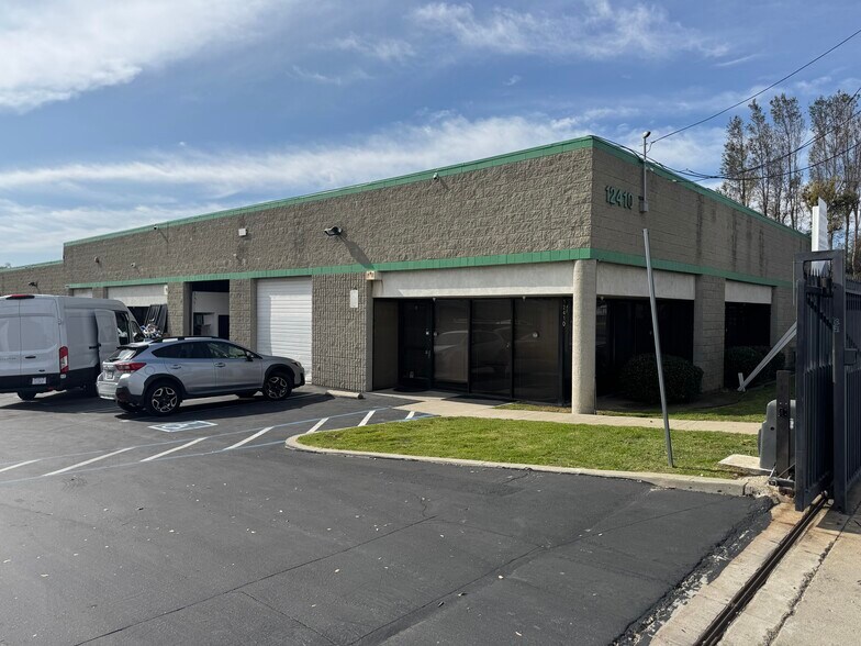Primary Photo Of 12410 Foothill Blvd, Sylmar Warehouse For Lease