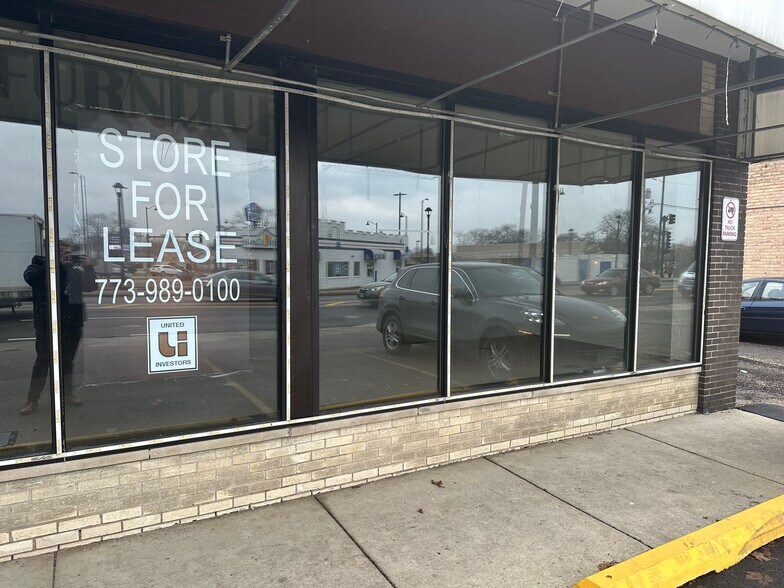 More Photos Of 7532-7550 N Milwaukee Ave, Chicago General Retail For Lease