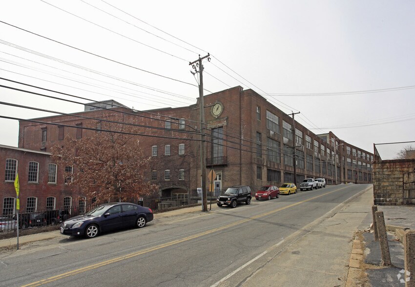More Photos Of 1 Main St, Whitinsville Warehouse For Lease