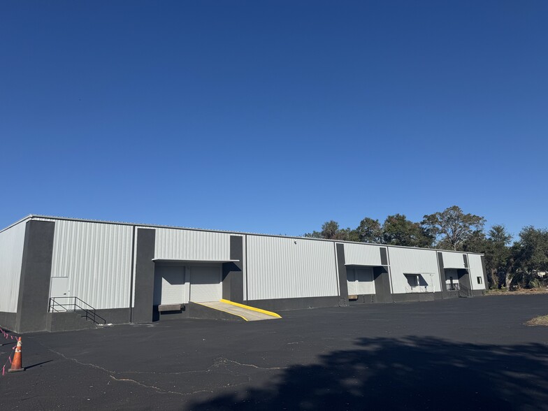 Primary Photo Of 2250 10th St SE, Largo Distribution For Lease