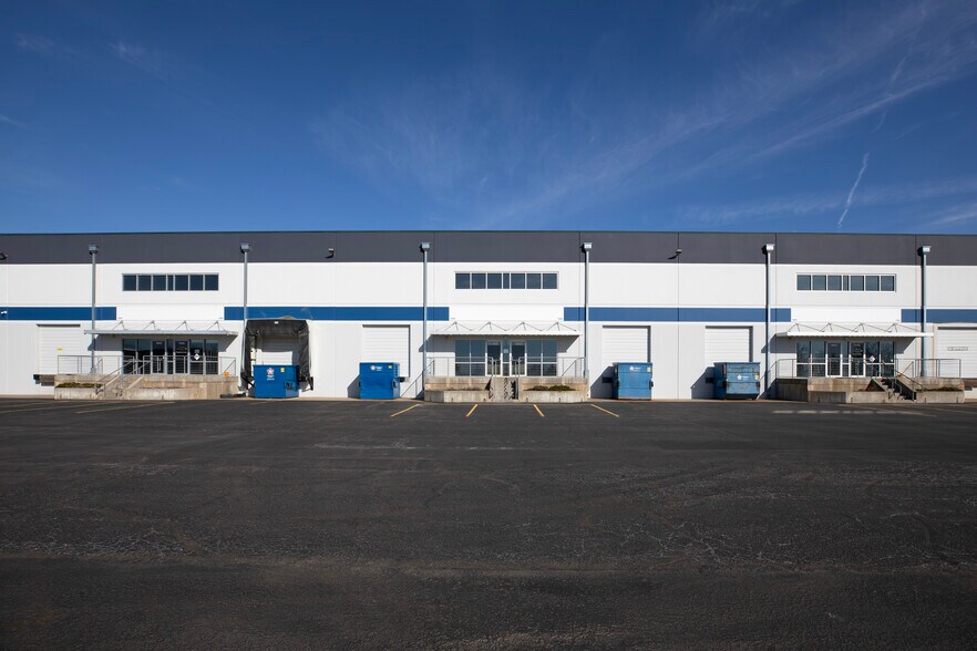 More Photos Of 2610 NE Industrial Dr, North Kansas City Warehouse For Lease