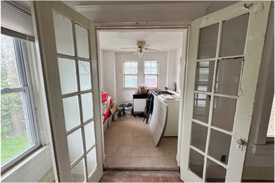 More Photos Of 590 Parkway Dr NE, Atlanta Multifamily For Sale