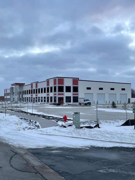 More Photos Of 4514 Western ave, Lisle Industrial For Lease