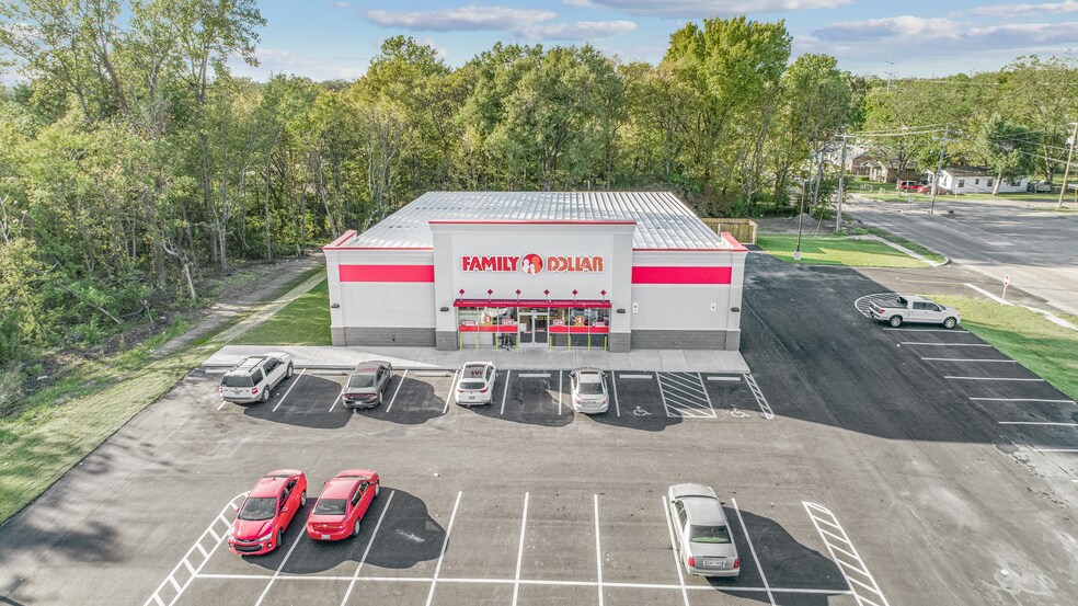 Primary Photo Of 604 W Main St, Lavaca Freestanding For Sale