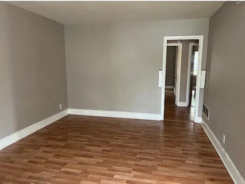 More Photos Of , Montgomery Multifamily For Sale